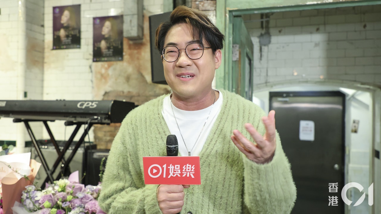 罗启豪为母校活动尽职尽责，坦言当年导致众怒的行为深感忏悔